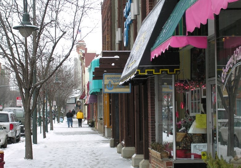 Pointes North Beachfront Resort Hotel Exterior